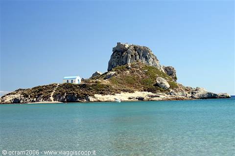 la caraibica agios stefano beach di fronte l'isolotto di kastrì....che incanto!