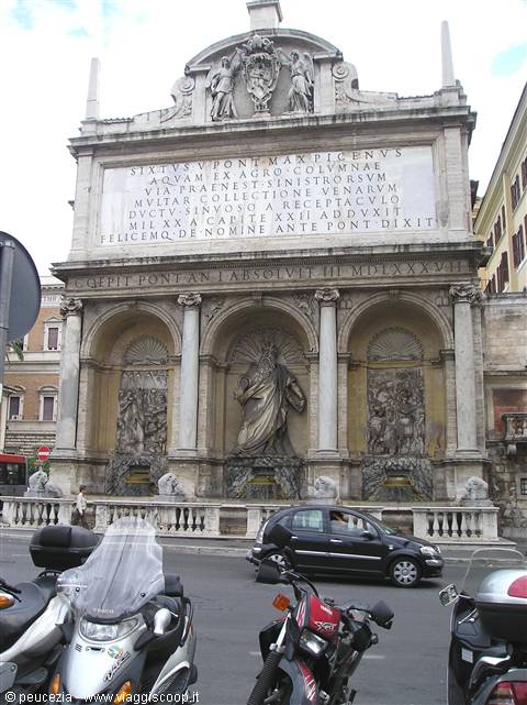 fontana del Mosè