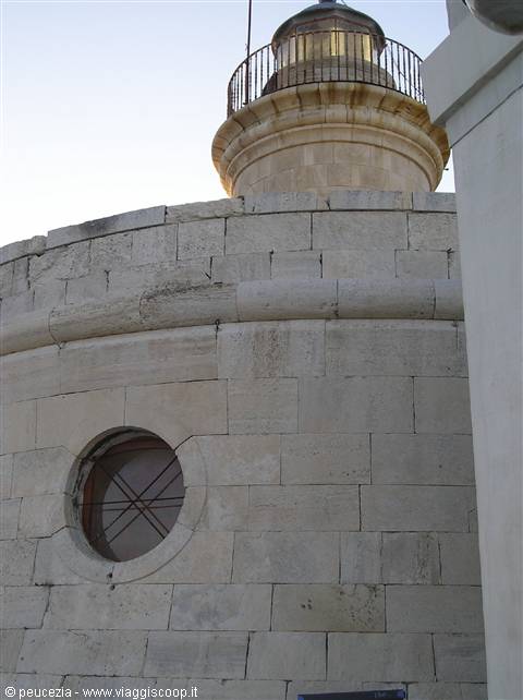 particolare del faro