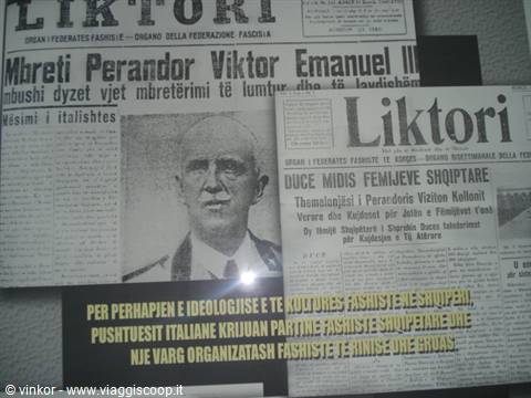 foto di re Vittorio Emanuele III al museo naz.di Tirana