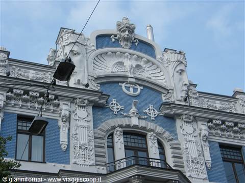 Art nouveau (liberty)