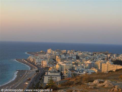 La Punta di Rhodos al Tramonto