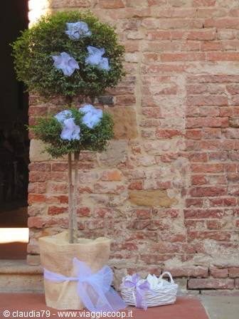 Matrimonio in Toscana, nel borgo medievale di Certaldo Alto (FI)