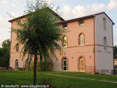 Vacanza in Toscana. L'Hotel Certaldo in Toscana nel cuore del Chianti.Un antico mulino del 1500