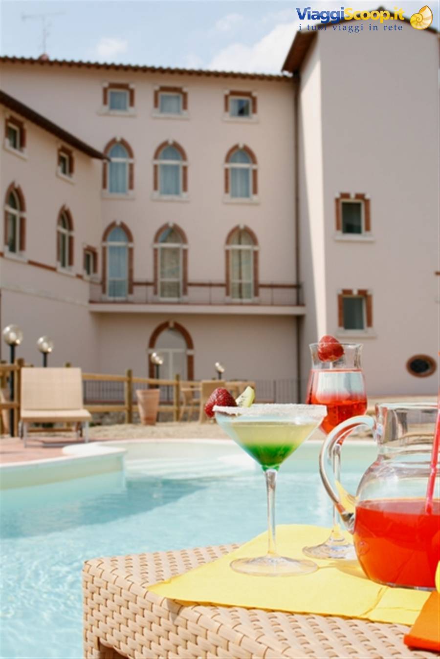 Vacanza in Toscana. L'Hotel Certaldo in Toscana nel cuore del Chianti.Un antico mulino del 1500
