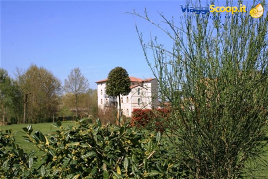 Vacanza in Toscana. L'Hotel Certaldo in Toscana nel cuore del Chianti.Un antico mulino del 1500