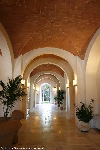 Vacanza in Toscana. L'Hotel Certaldo in Toscana nel cuore del Chianti.Un antico mulino del 1500