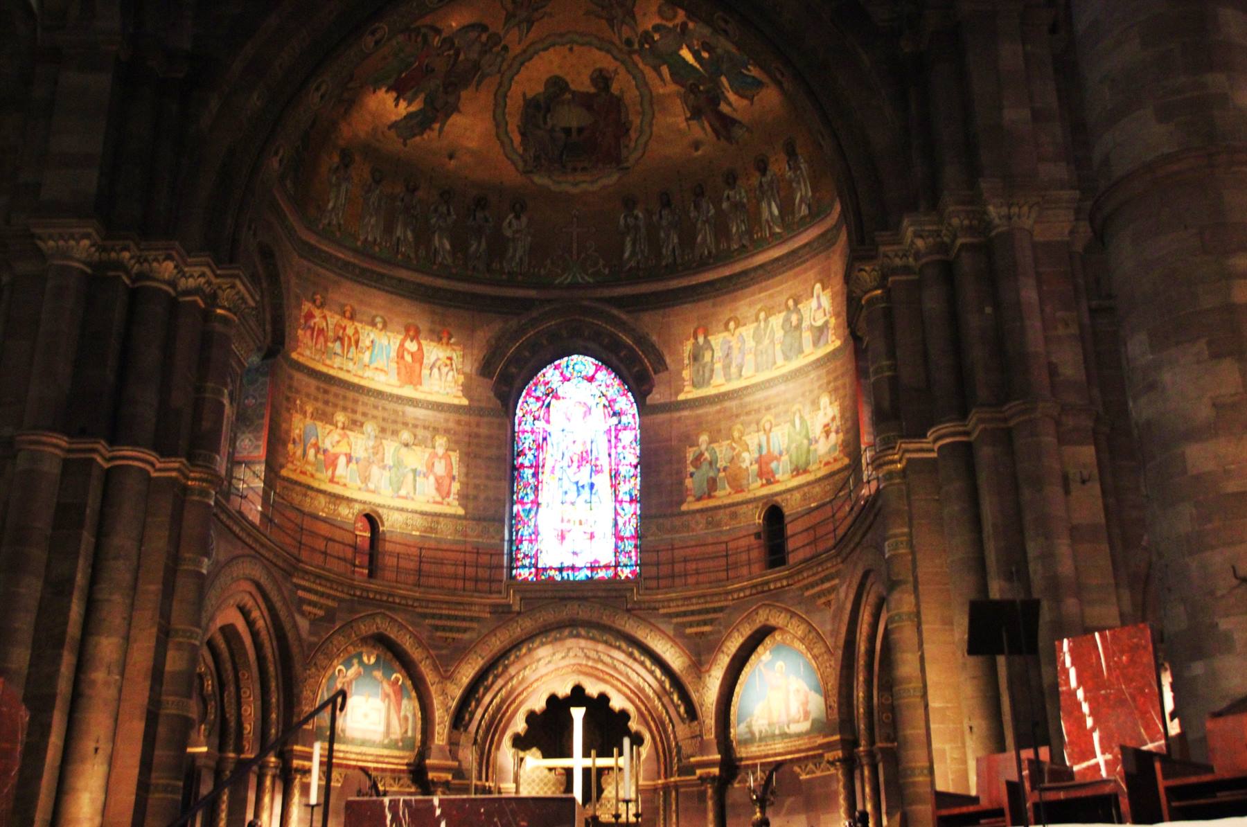 Strasburgo interno cattedrale