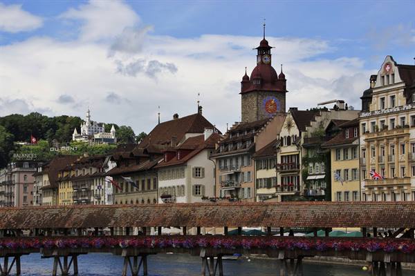 Lucerna