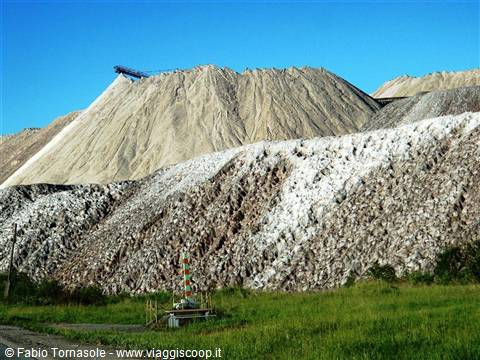 altissime montagne di scorie