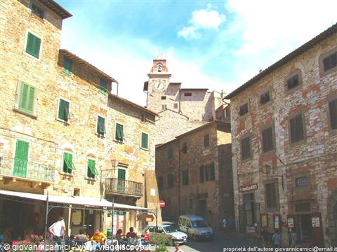 Centro storico-piazza della Repubblica