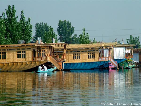 SRINAGAR,House boat