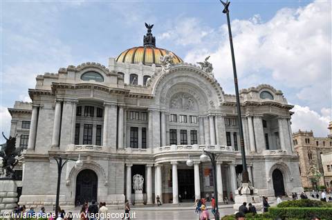 palazzo delle belle arti - città del mexico