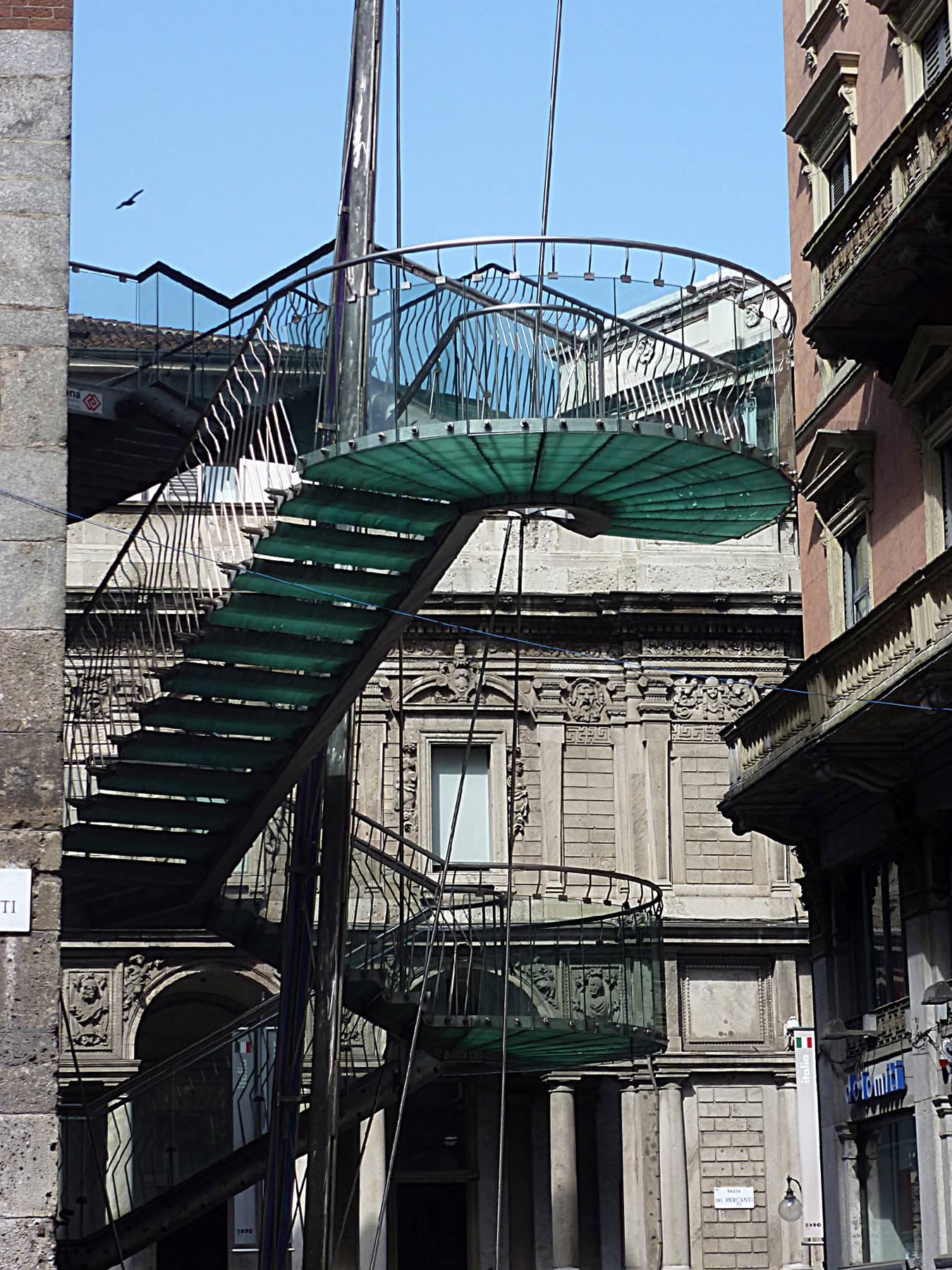 Dietro il Palazzo della Ragione