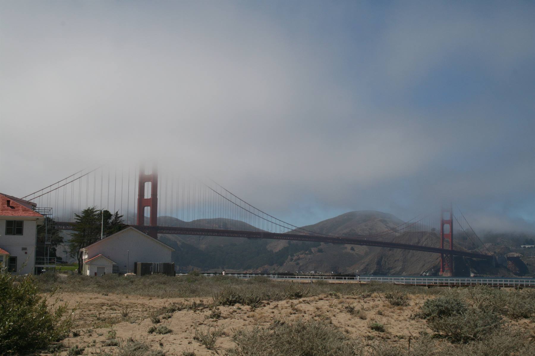 Golden Gate nella nebbia