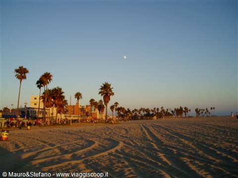 Stupenda veduta di Venice Beach al tramonto.....