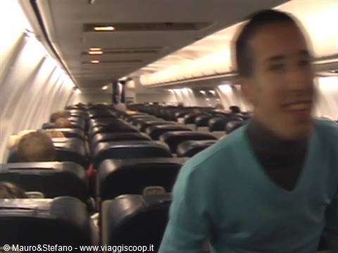 Mauro sul volo Londra-Bologna..... tra poco a casa... UFF...