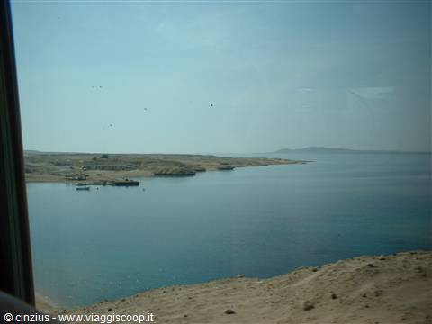 I due golfi si incontrano qui.. siamo nella punta estrema del Sinai