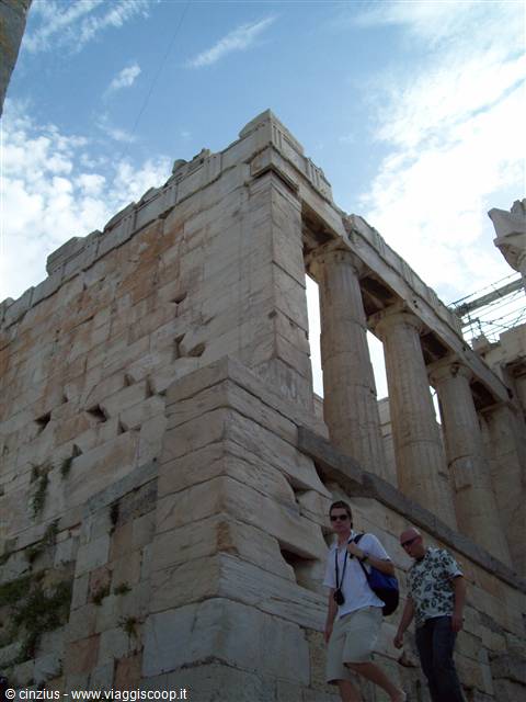 Atene l'Acropoli.. 40 gradi e sono solo le 9 del mattino