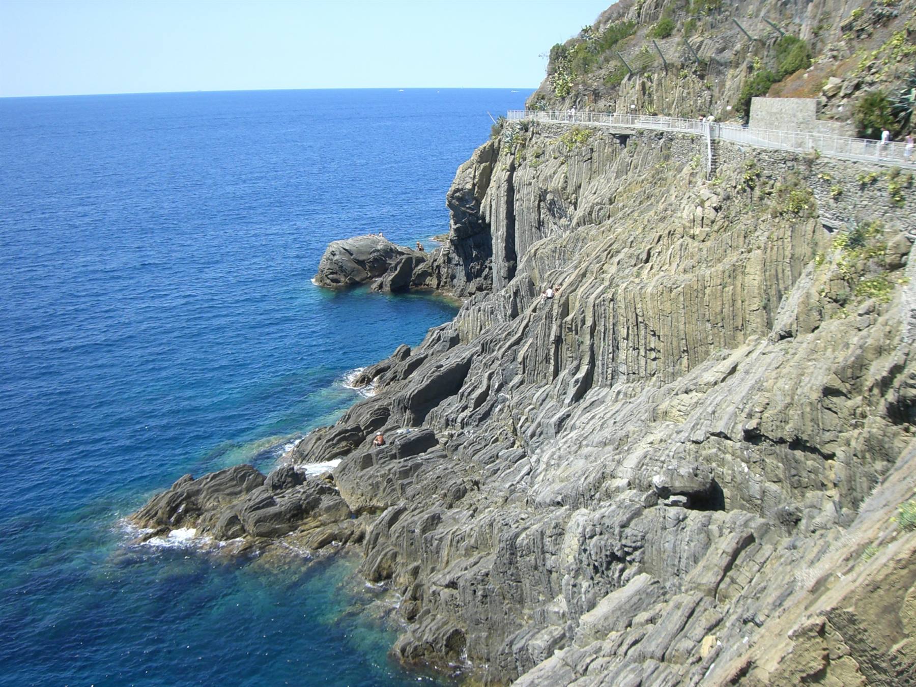 MERAVIGLIE DIETRO L'ANGOLO