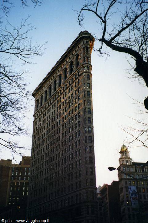 un palazzo sottiletta? no! Il meraviglioso Flatiron!