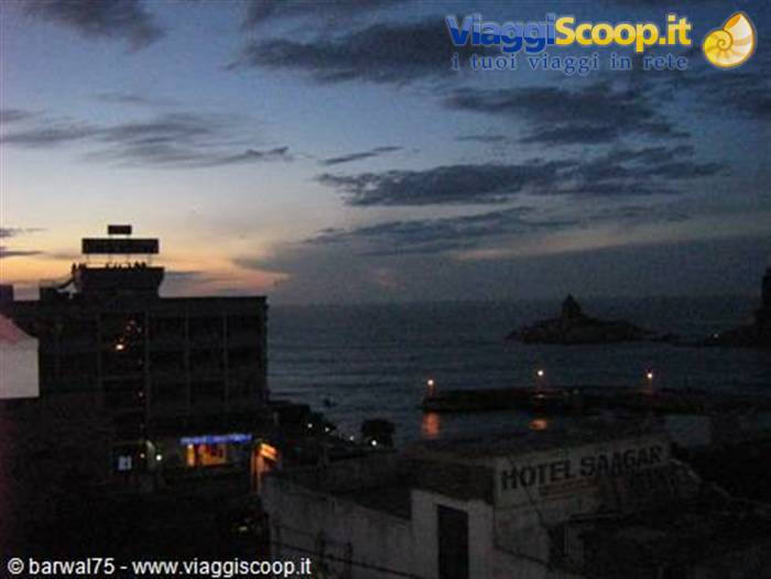 KANYAKUMARI:Dalla finestra dell'hotel