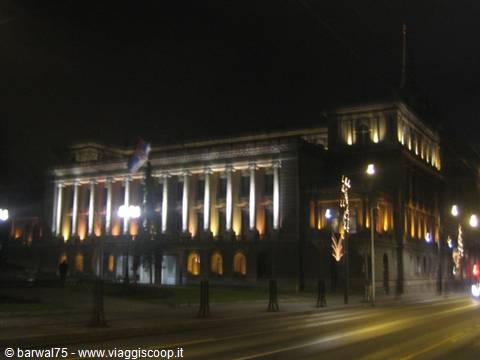 Palazzo presidenziale by night