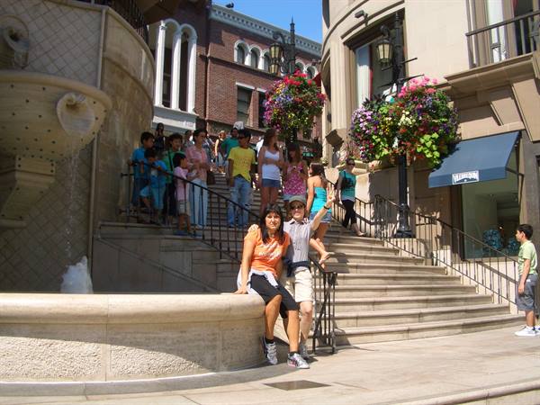RODEO DRIVE
