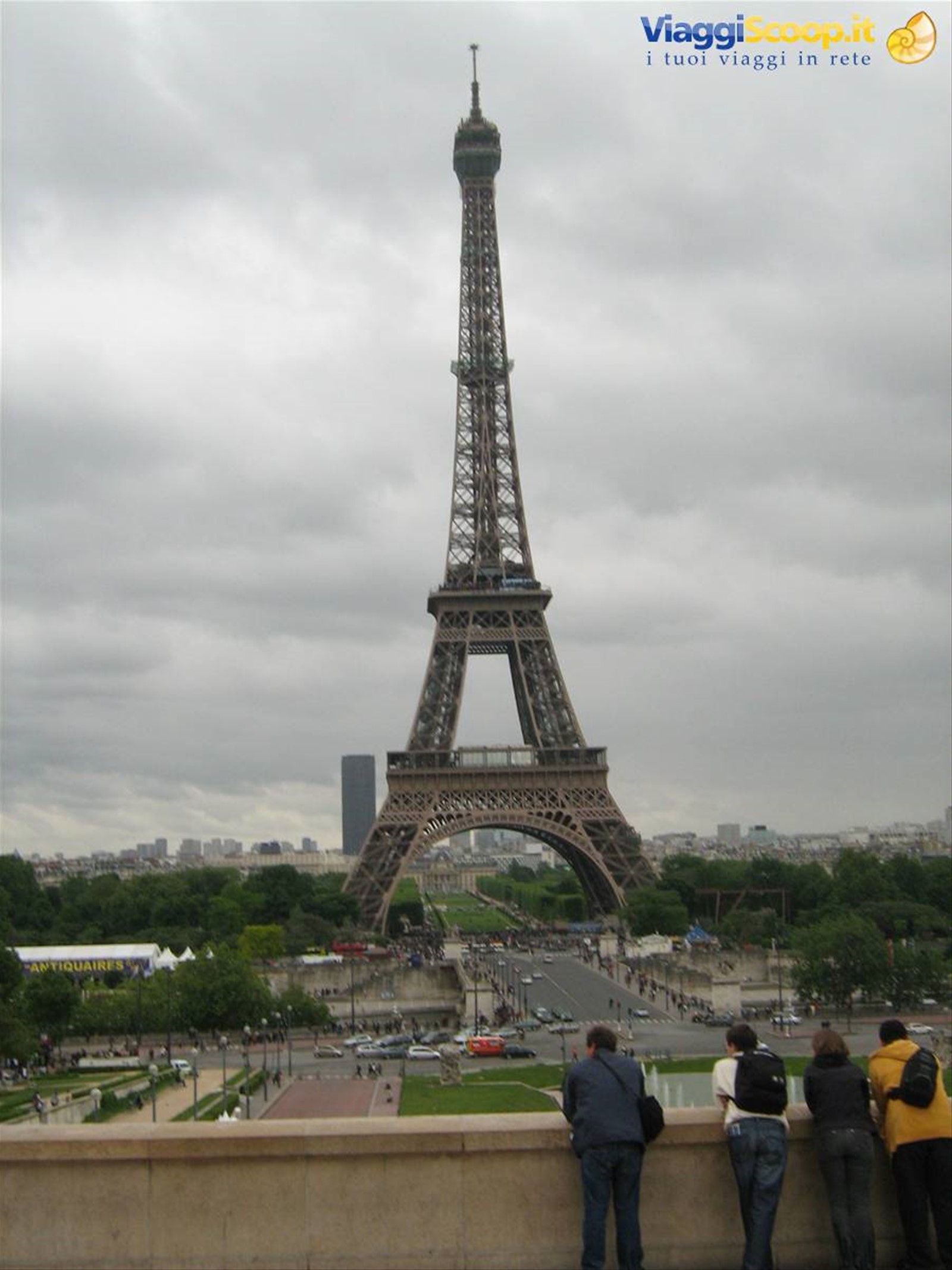 TOUR EIFFEL