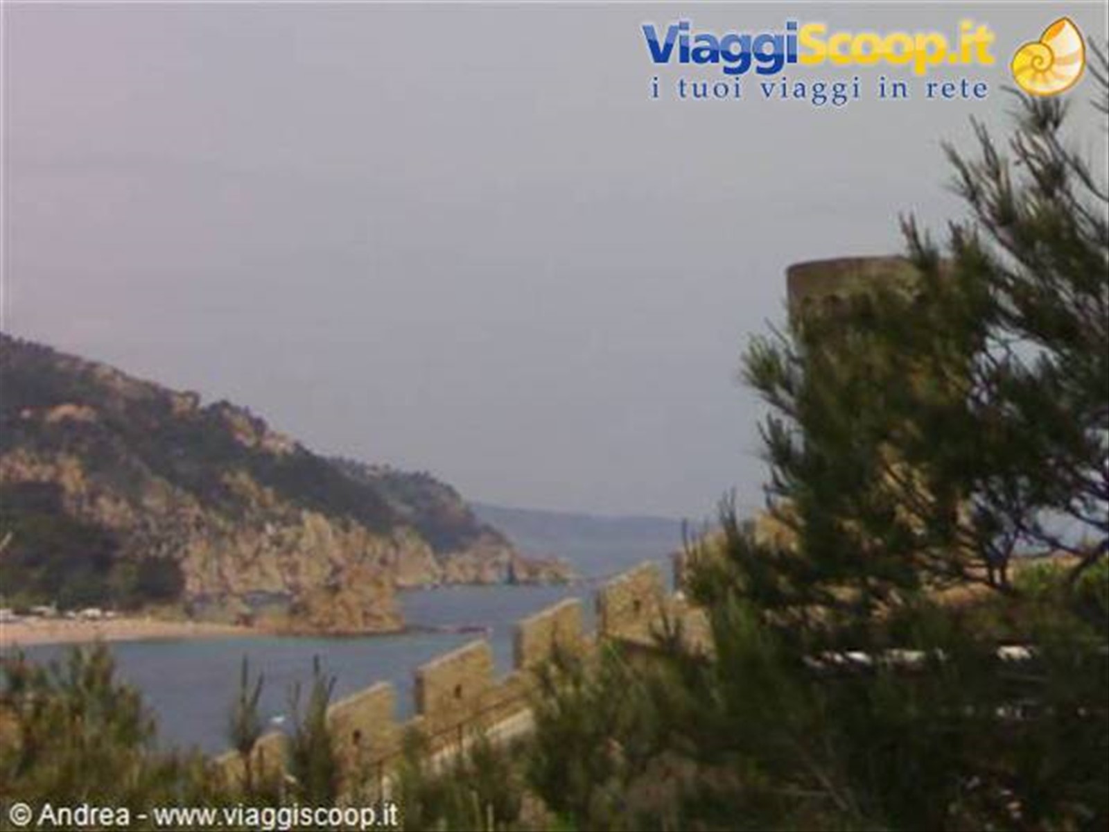 vista della spiaggia tossa