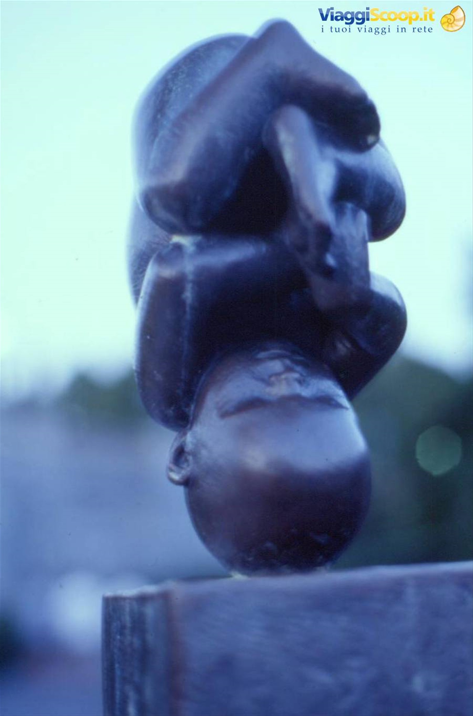 OSLO - PARCO FROGNERPARK - STATUA DELLA NASCITA