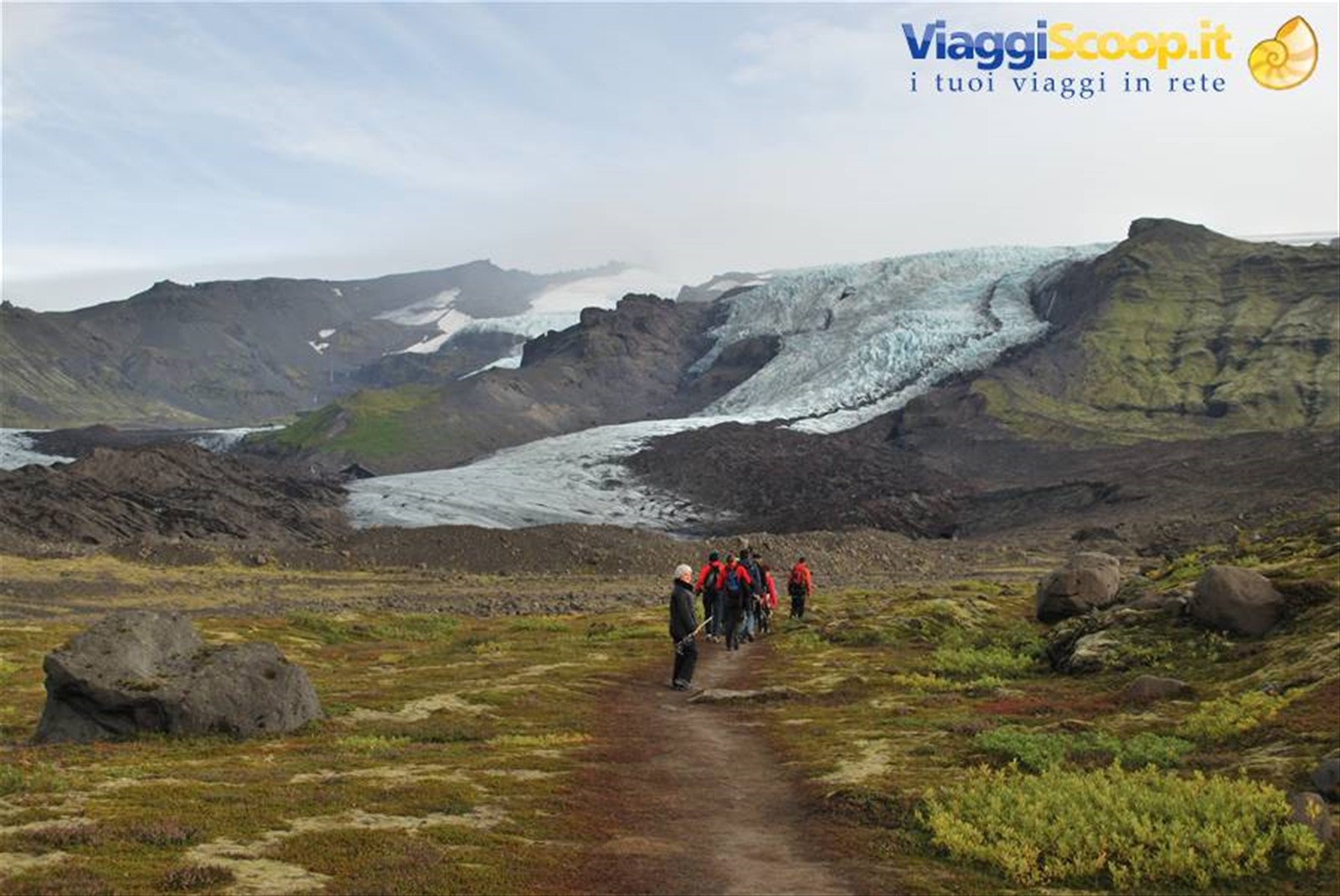 Si inizia la scalata al ghiacciaio Skaftafellsjokull
