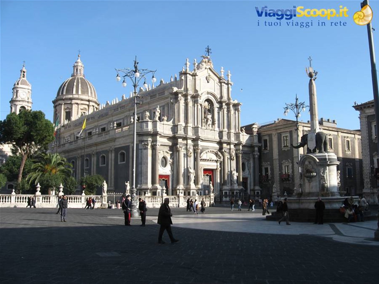 Catania : il Duomo e L'elefante