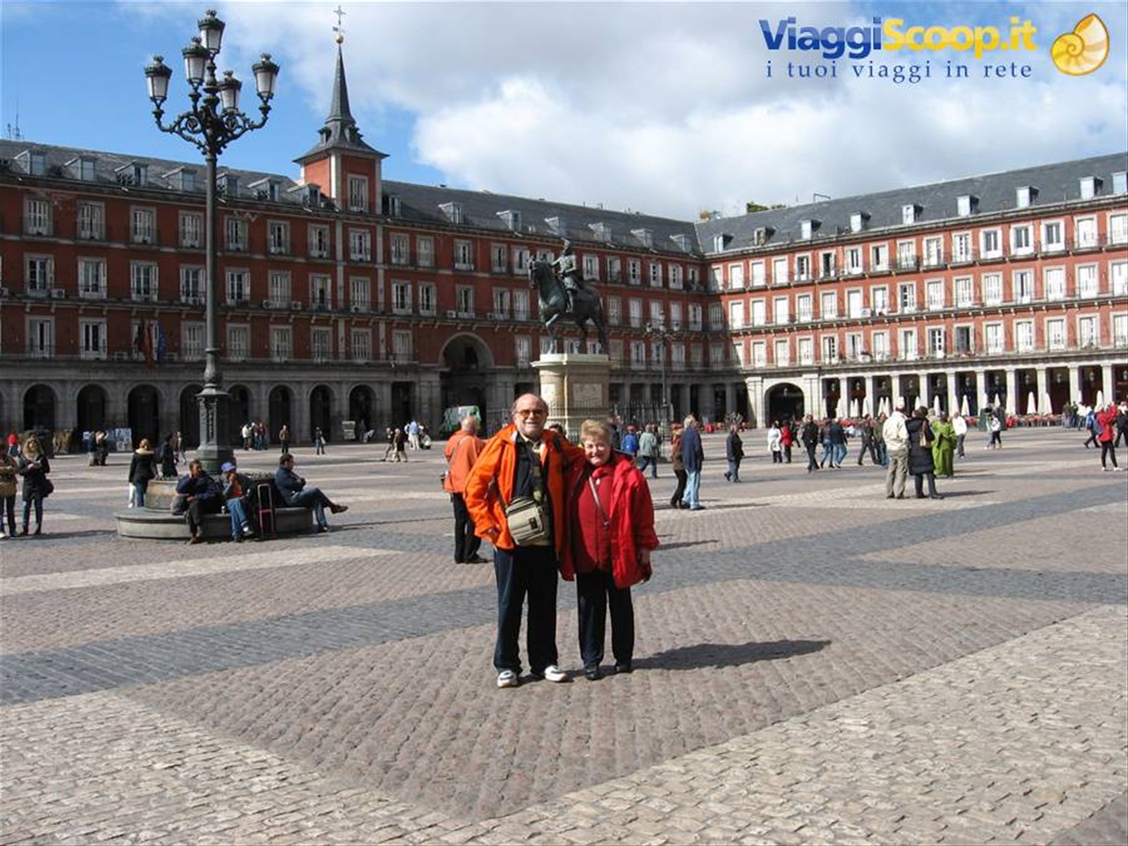 Un saluto da Plaza Mayor