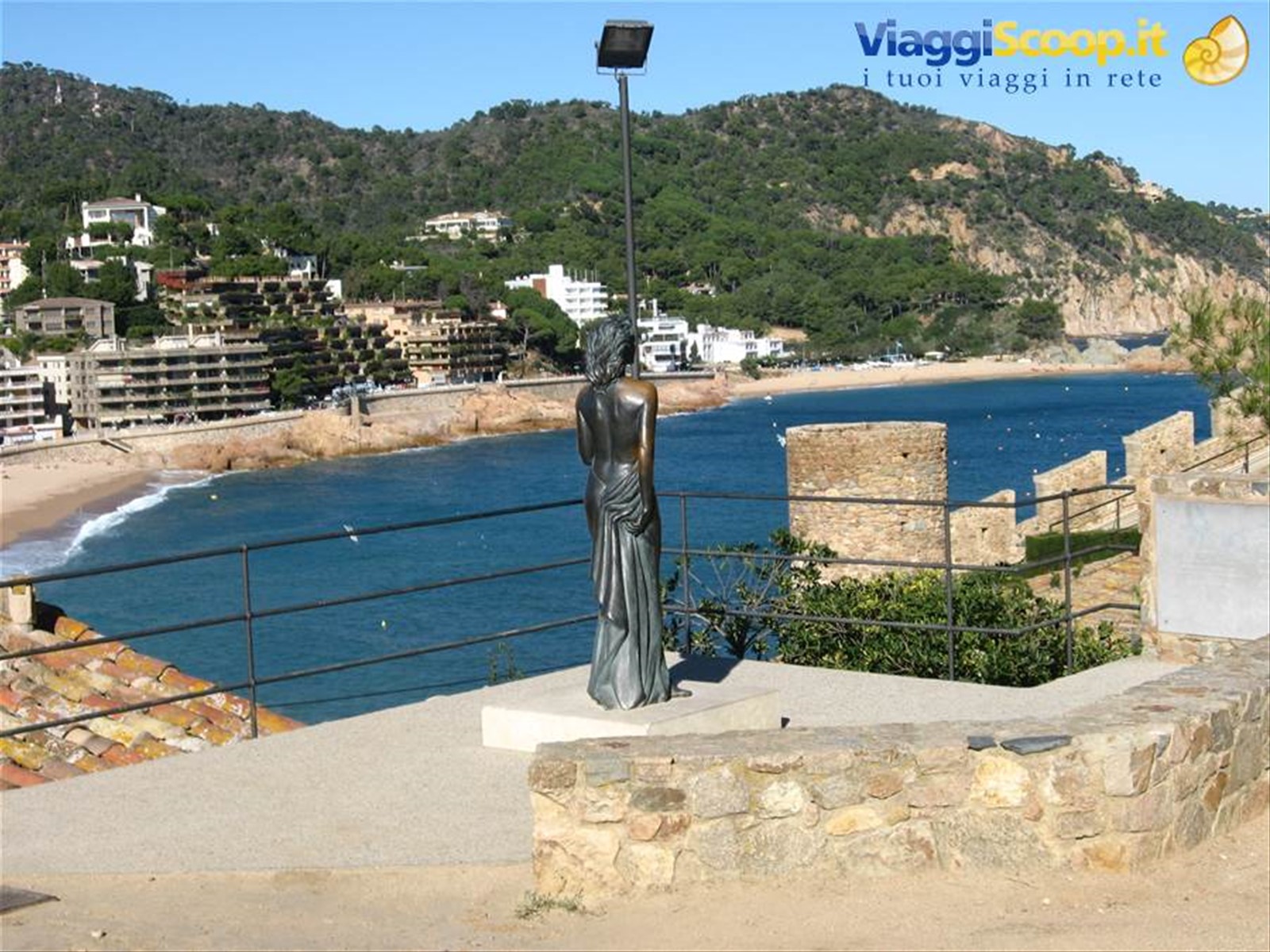 la statua di Ava Gardner