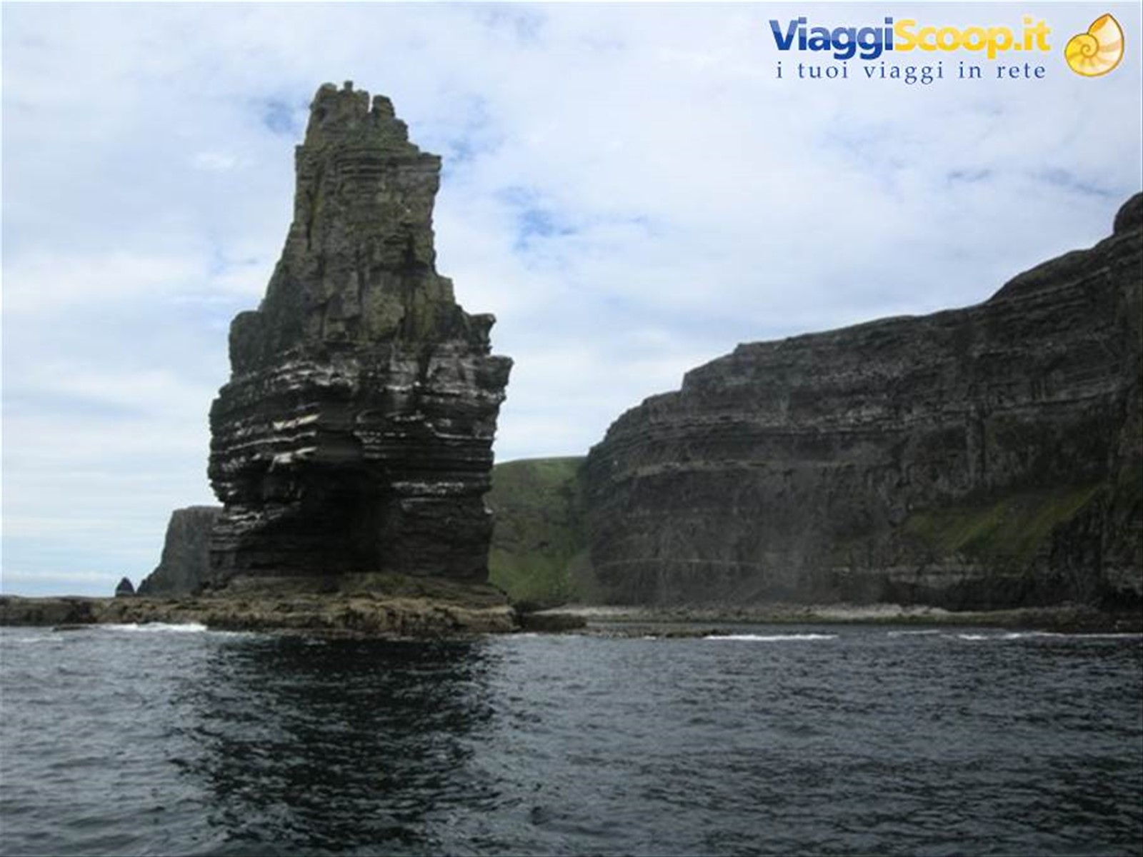 Cliffs of Moher dal mare