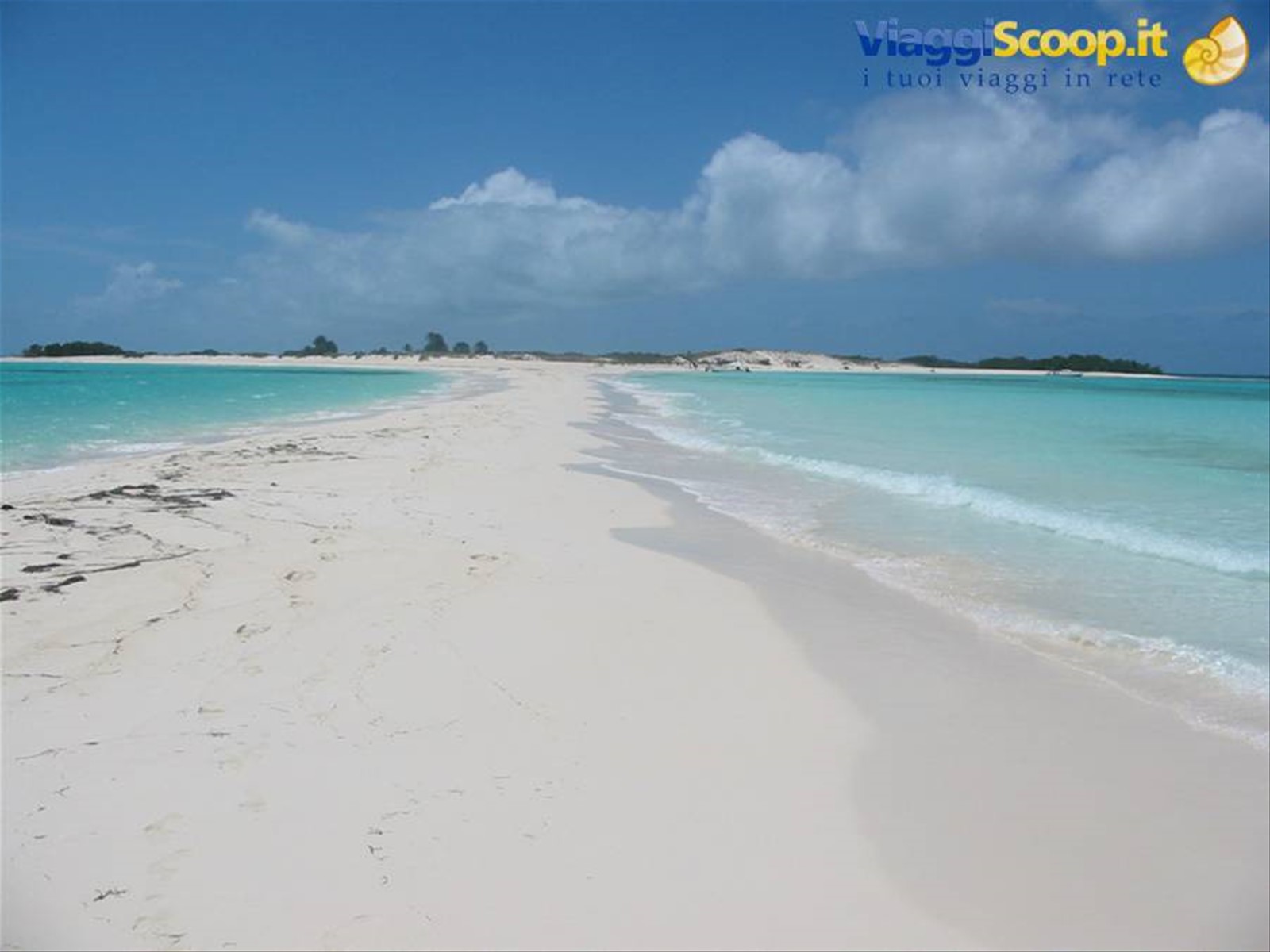 los roques- caio de agua