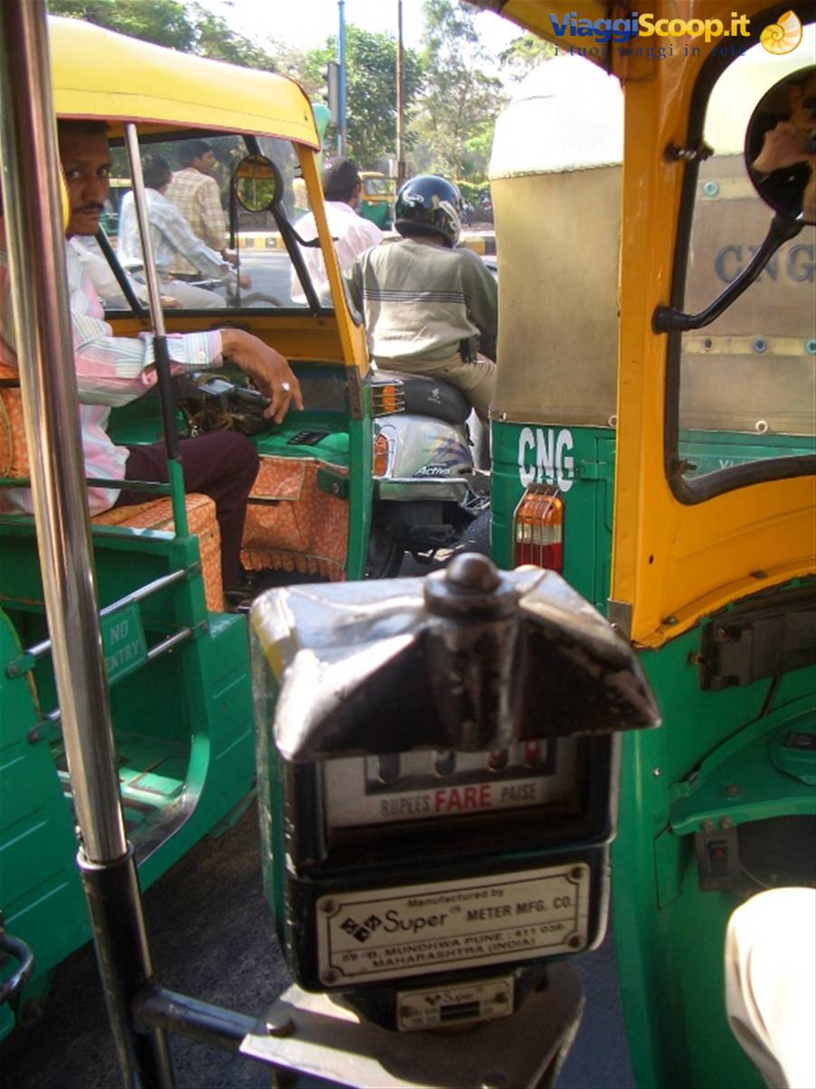Sul TUK TUK...in mezzo altraffico