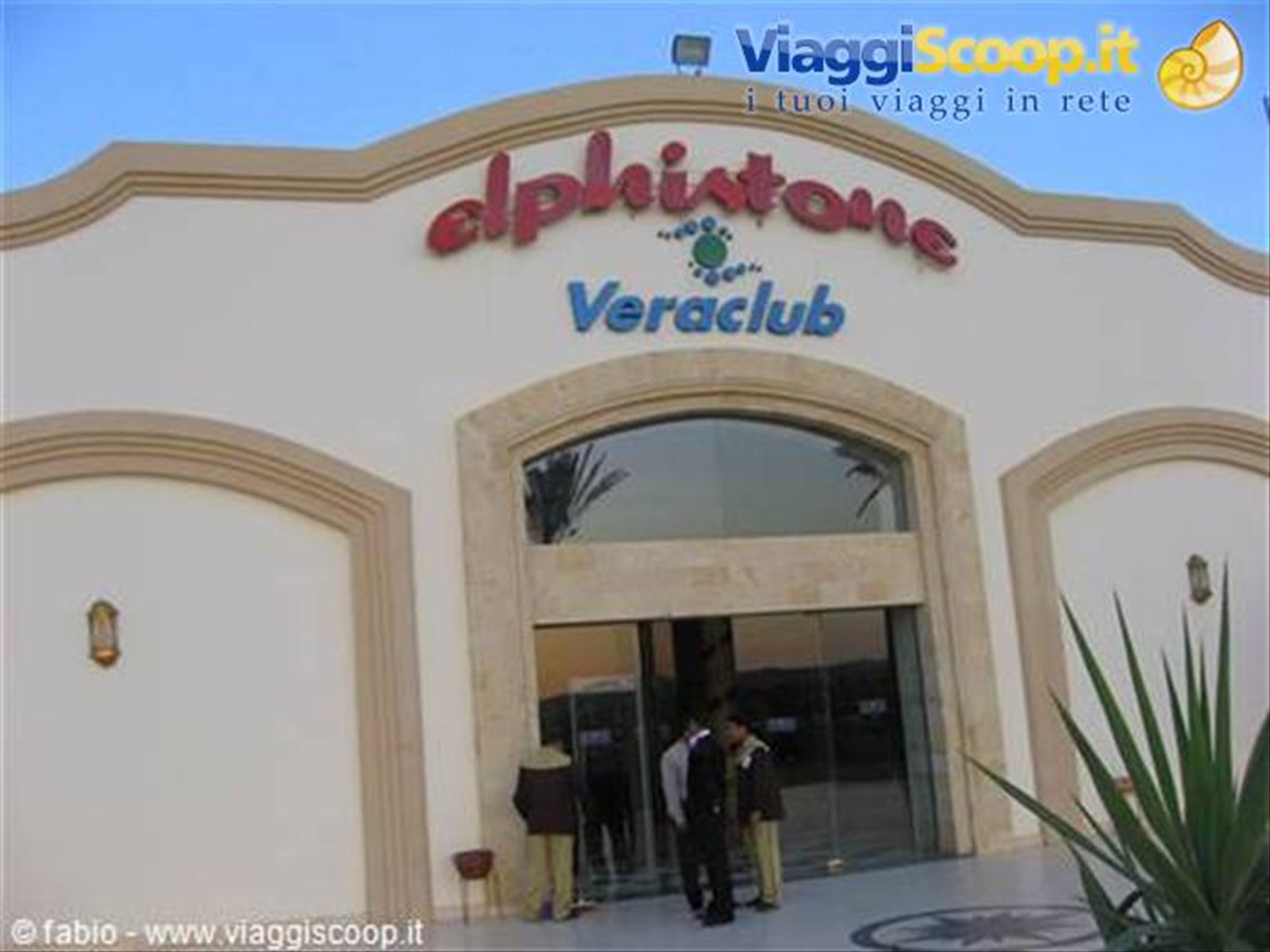 entrata al veraclub elphistone