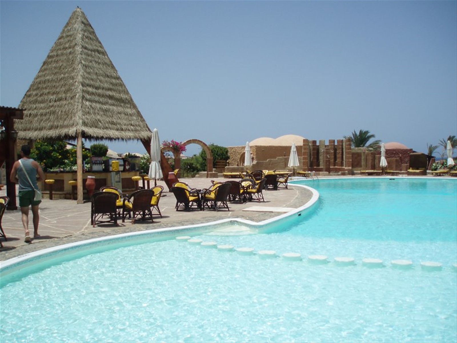 una piscina