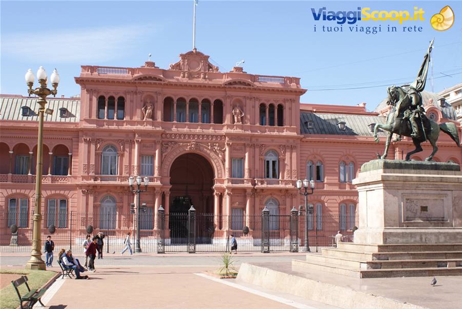 la casa rosada