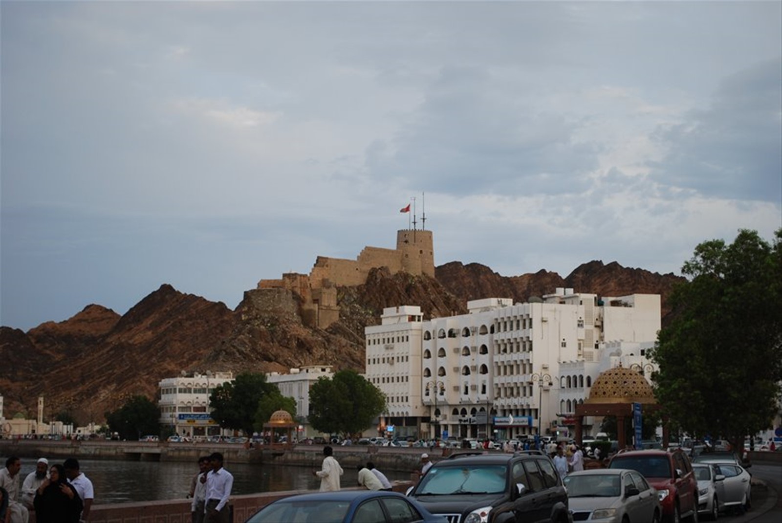 Mutrah Fort, e Le Corniche di Muscat