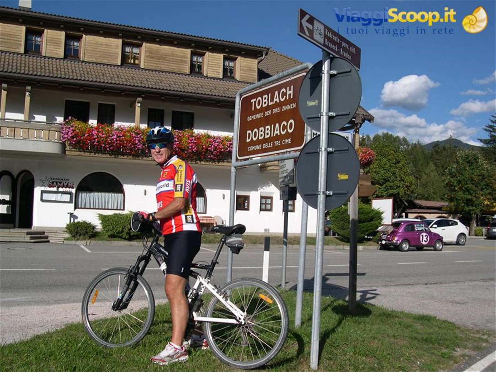 PAPA' NEI PRESSI DELL'INGRESSO DI DOBBIACO