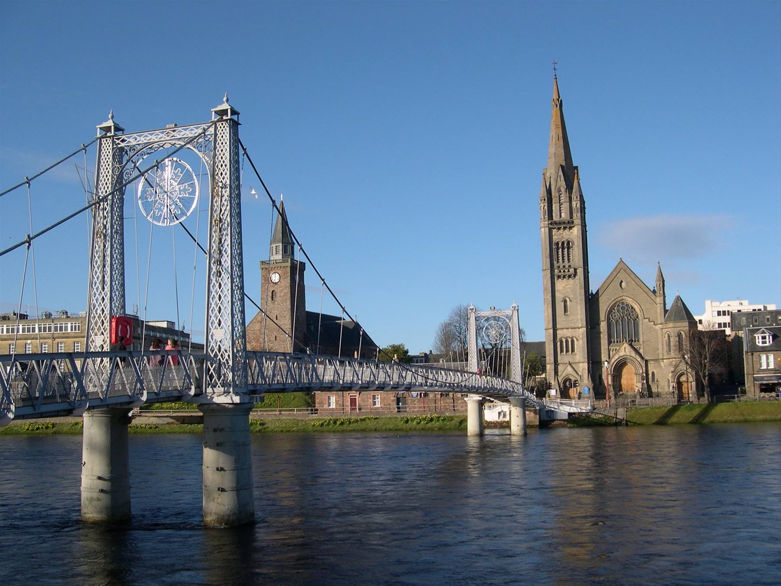 IL PRIMO GIORNO, ARRIVO AD INVERNESS SOTTO UN SOLE ECCEZIONALE !
