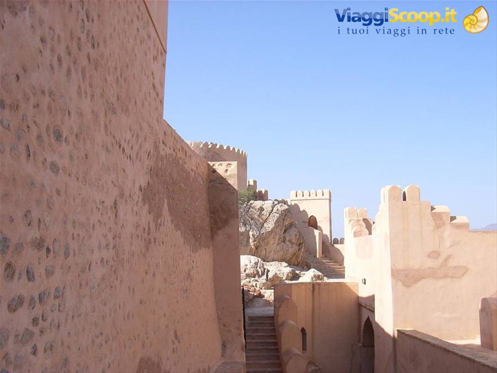OMAN - FORTE DI NAKNL