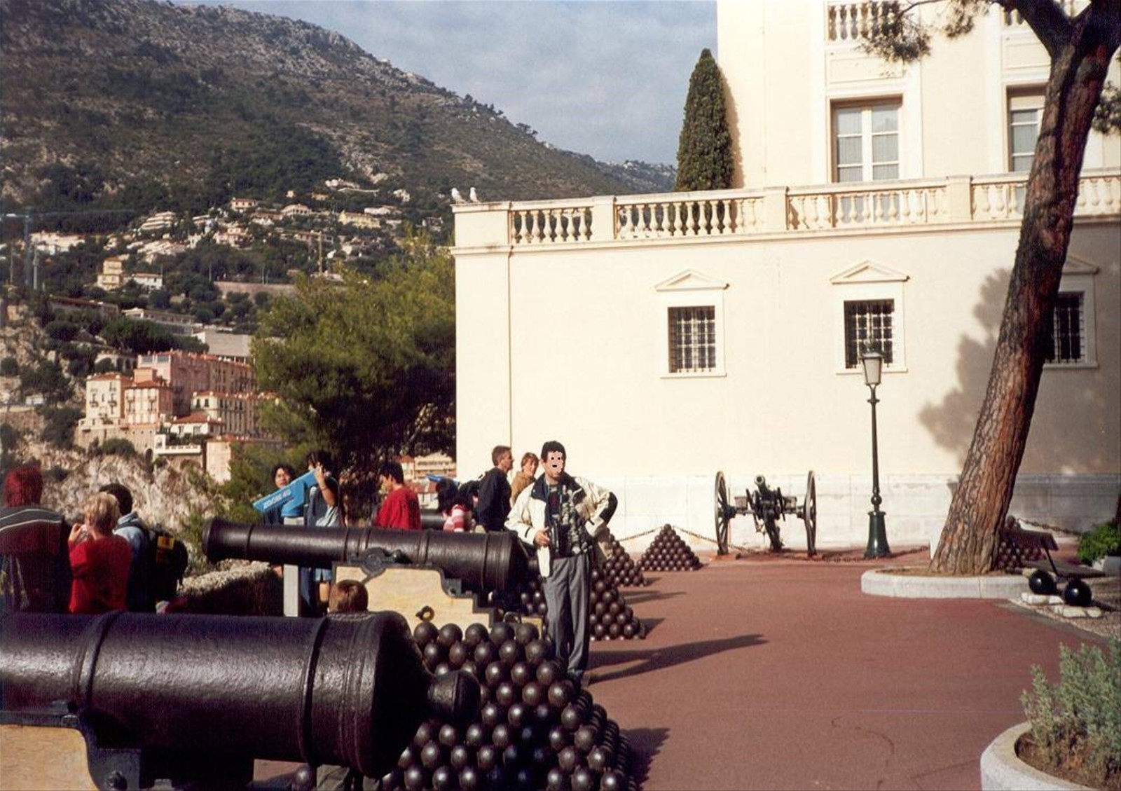 MONACO
