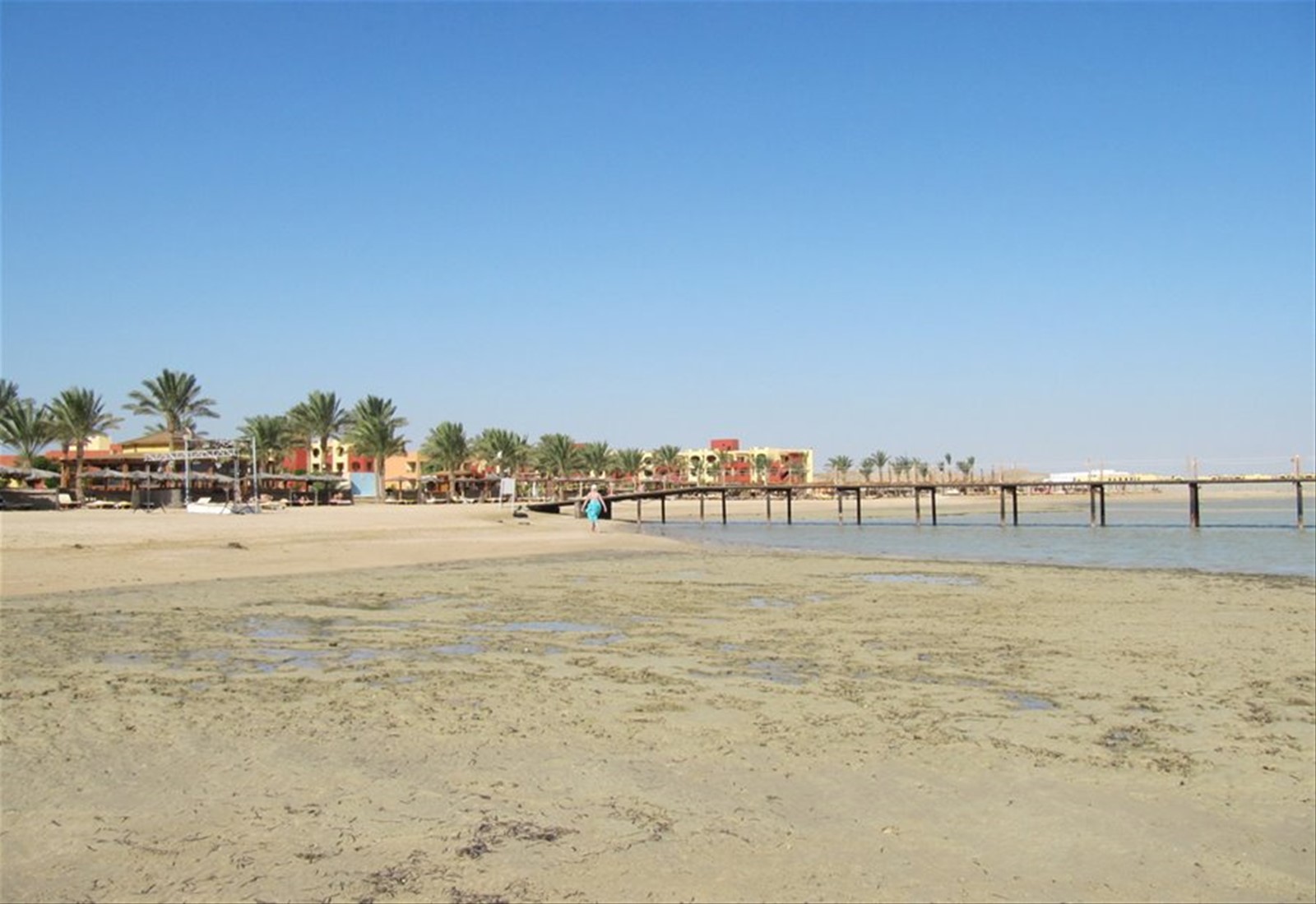 19 - Bassa marea e pontile