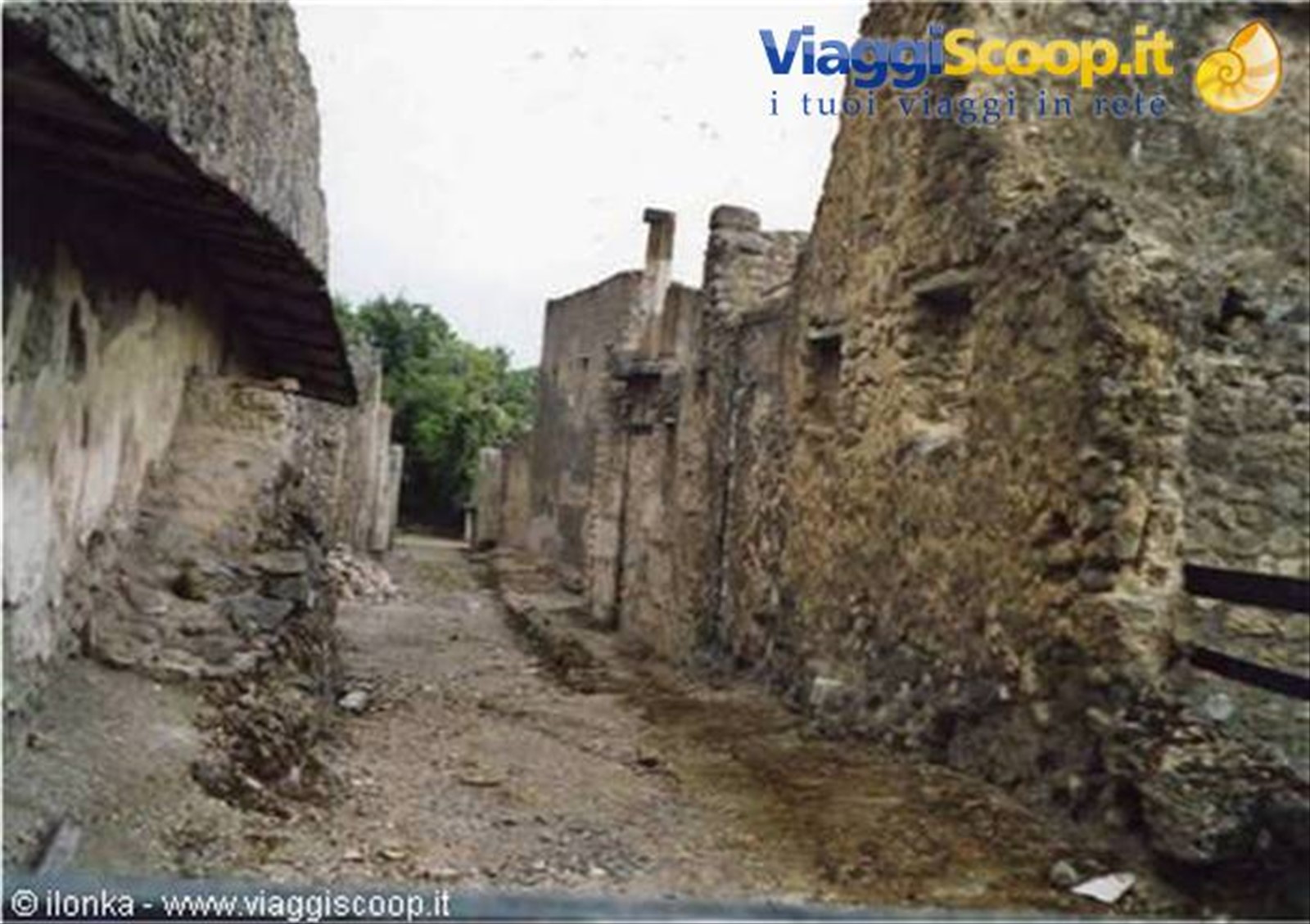 pompei...starada di ciottoli
