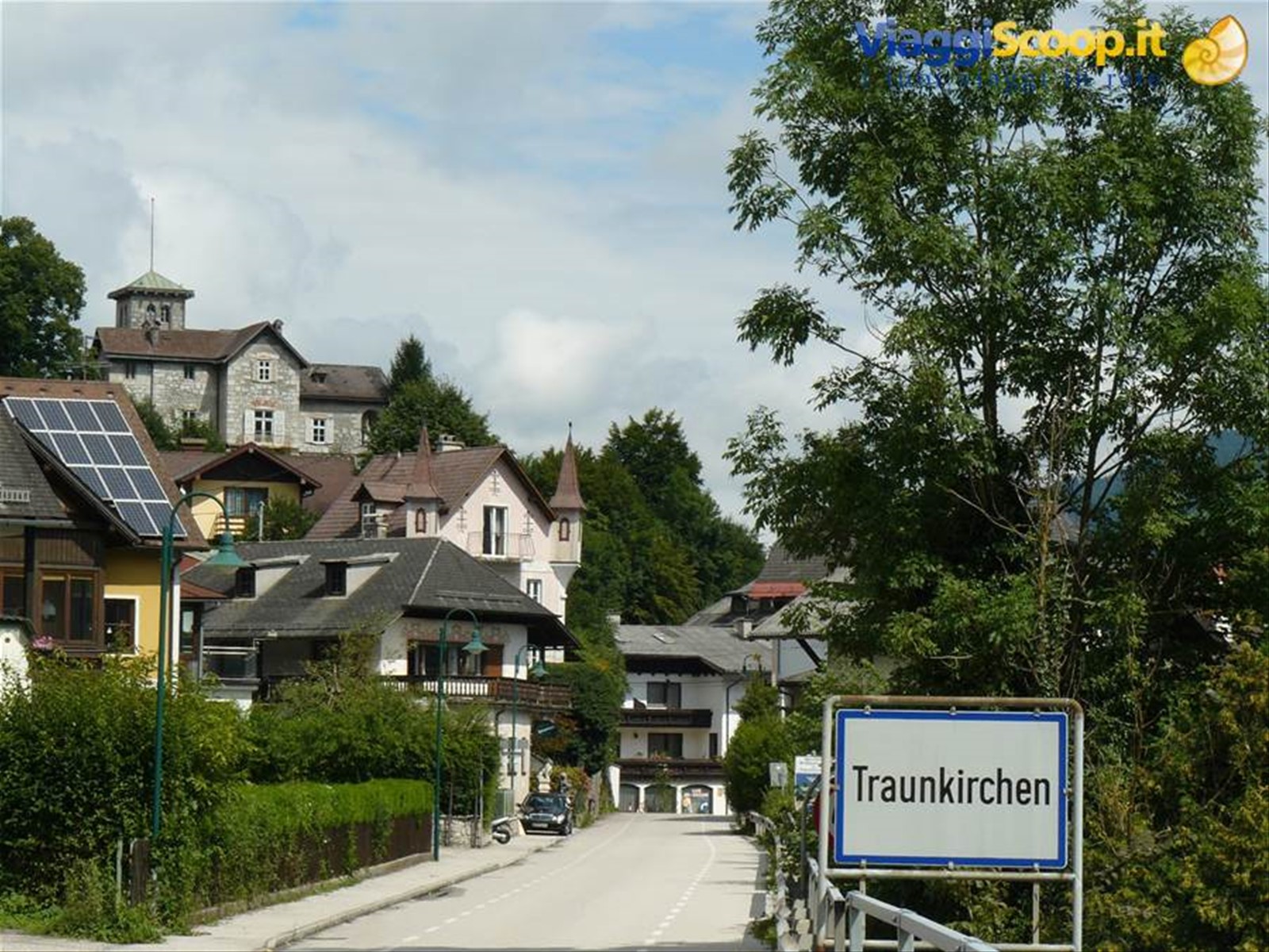On the road - Traunkirchen