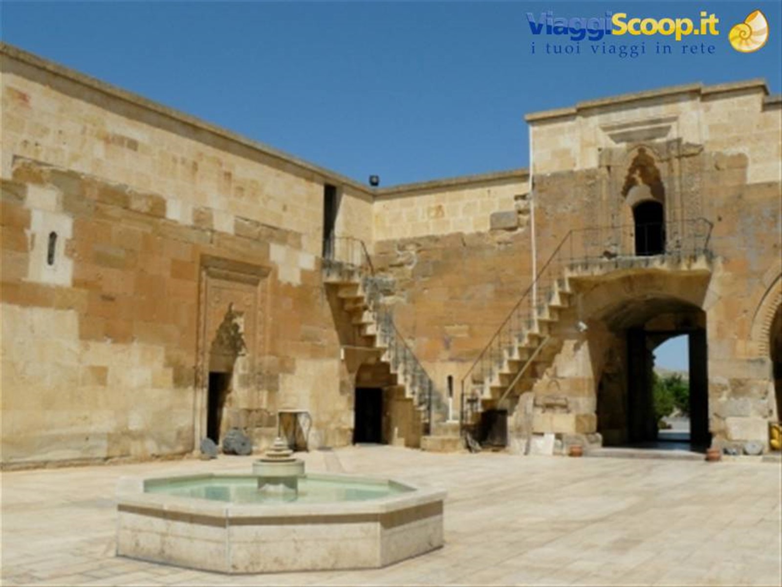 Caravanserraglio